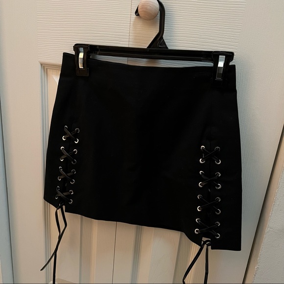 COPY - Helmut Lang lace up mini skirt size 0 - Picture 5 of 8